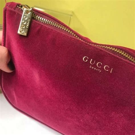 gucci cosmetic case large|gucci makeup bag pink velvet.